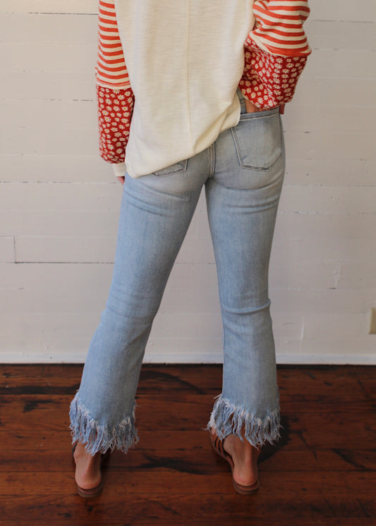 THE CAROLINE - High Rise Frayed Jeans