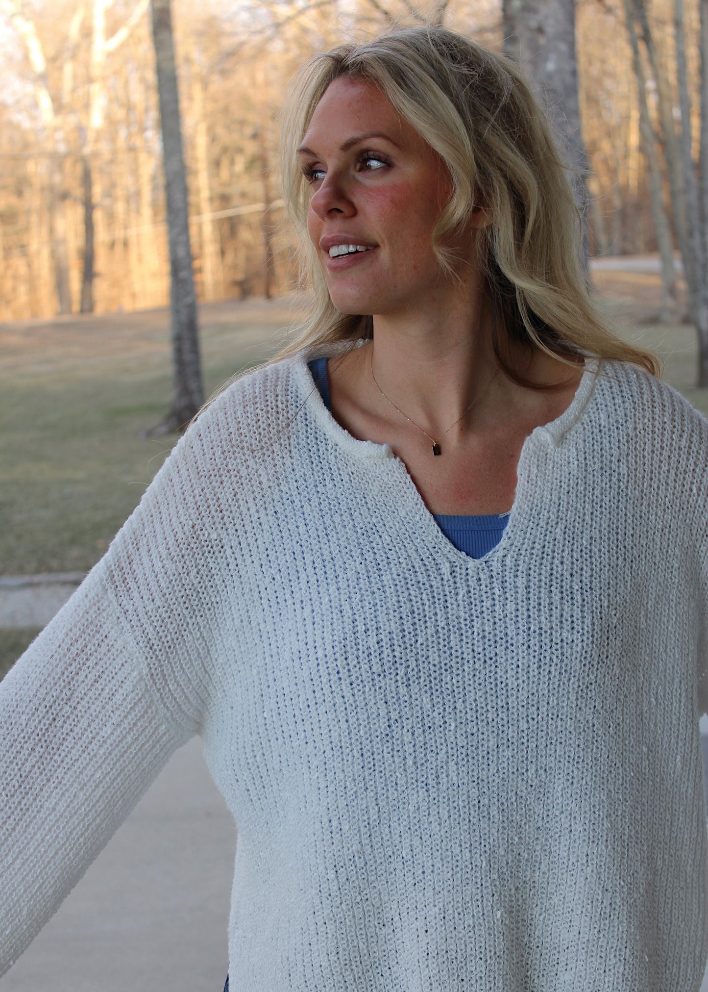 WINTER SNOW - White Loose Knit