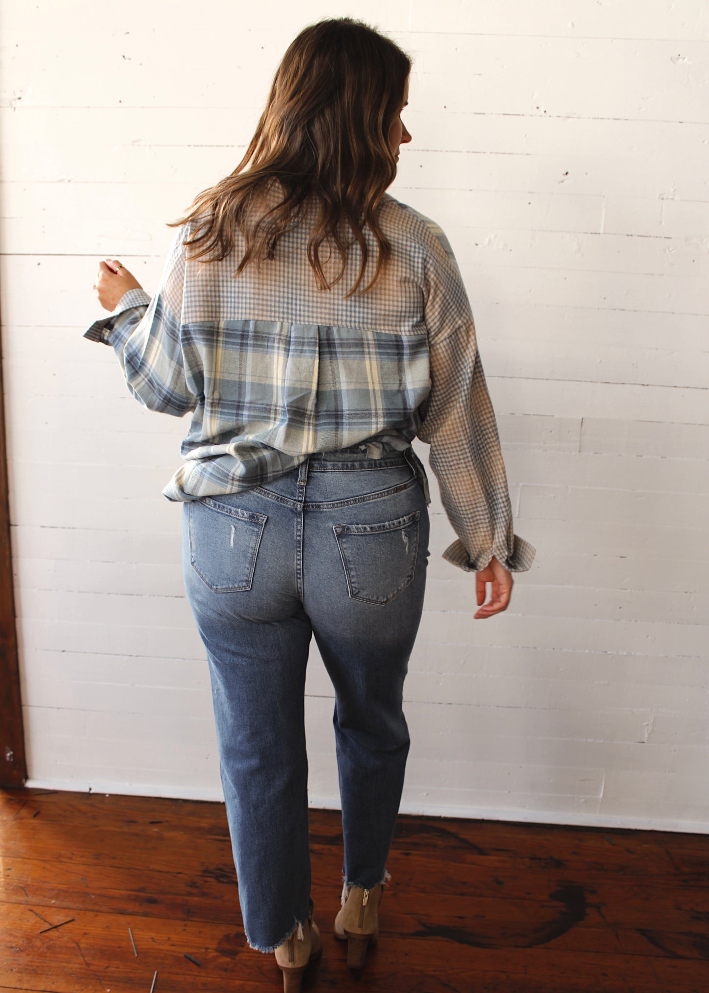 PERFECT PLAID - Blue Flannel Button Up