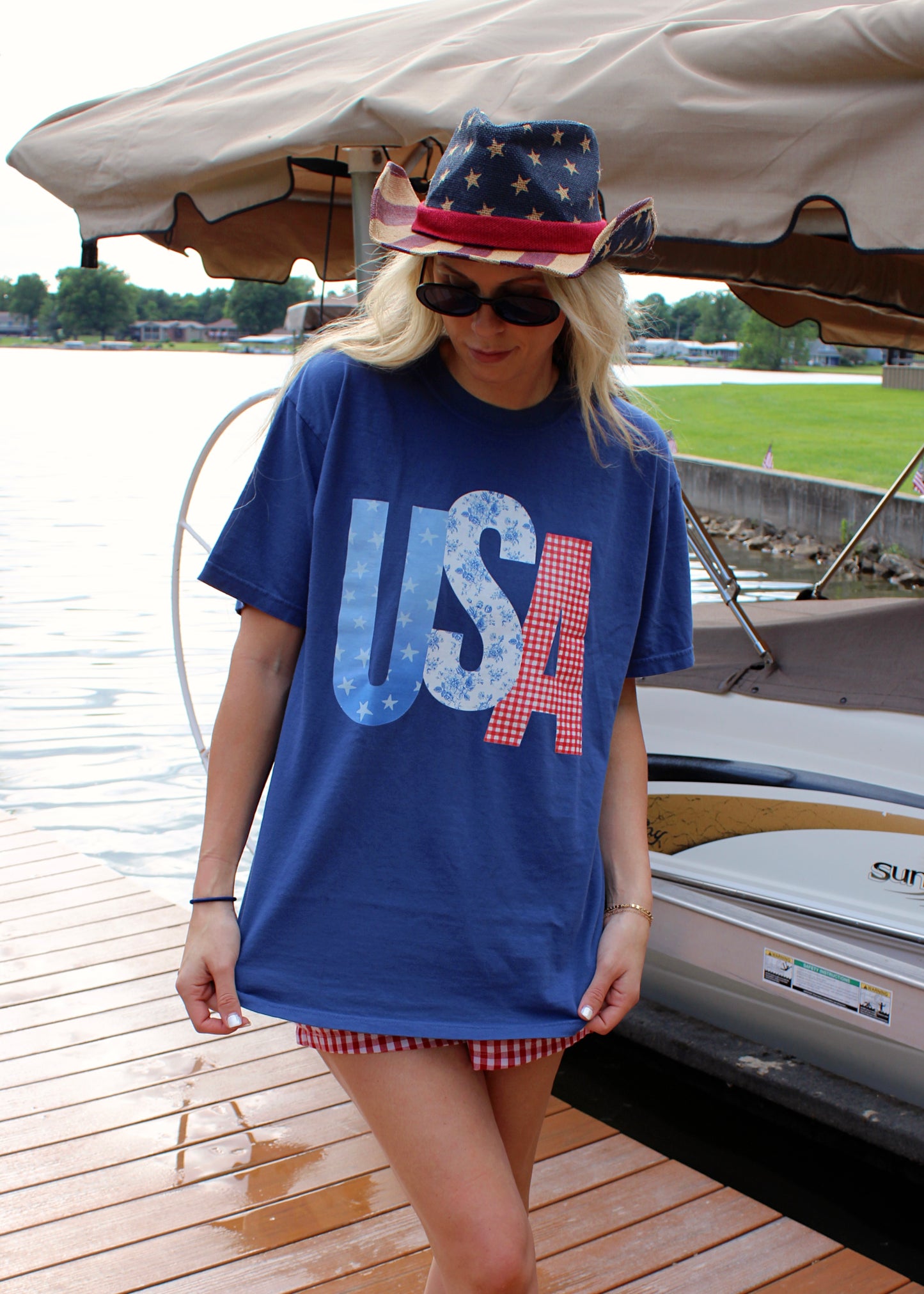 NAVY USA tee
