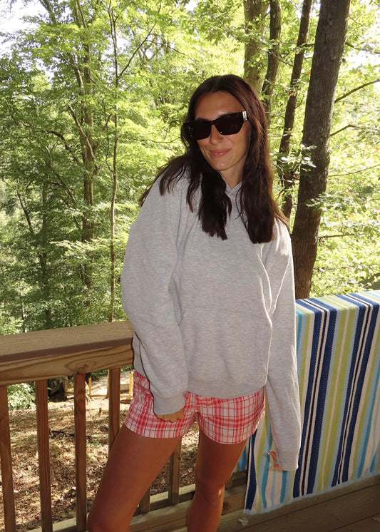 COZY COASTLINE - Light Gray Hoodie