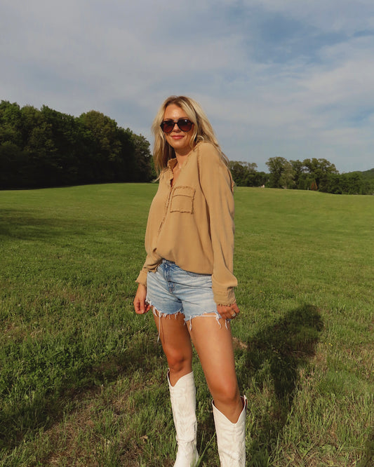 SUN-KISSED • Raw Edge Button Up