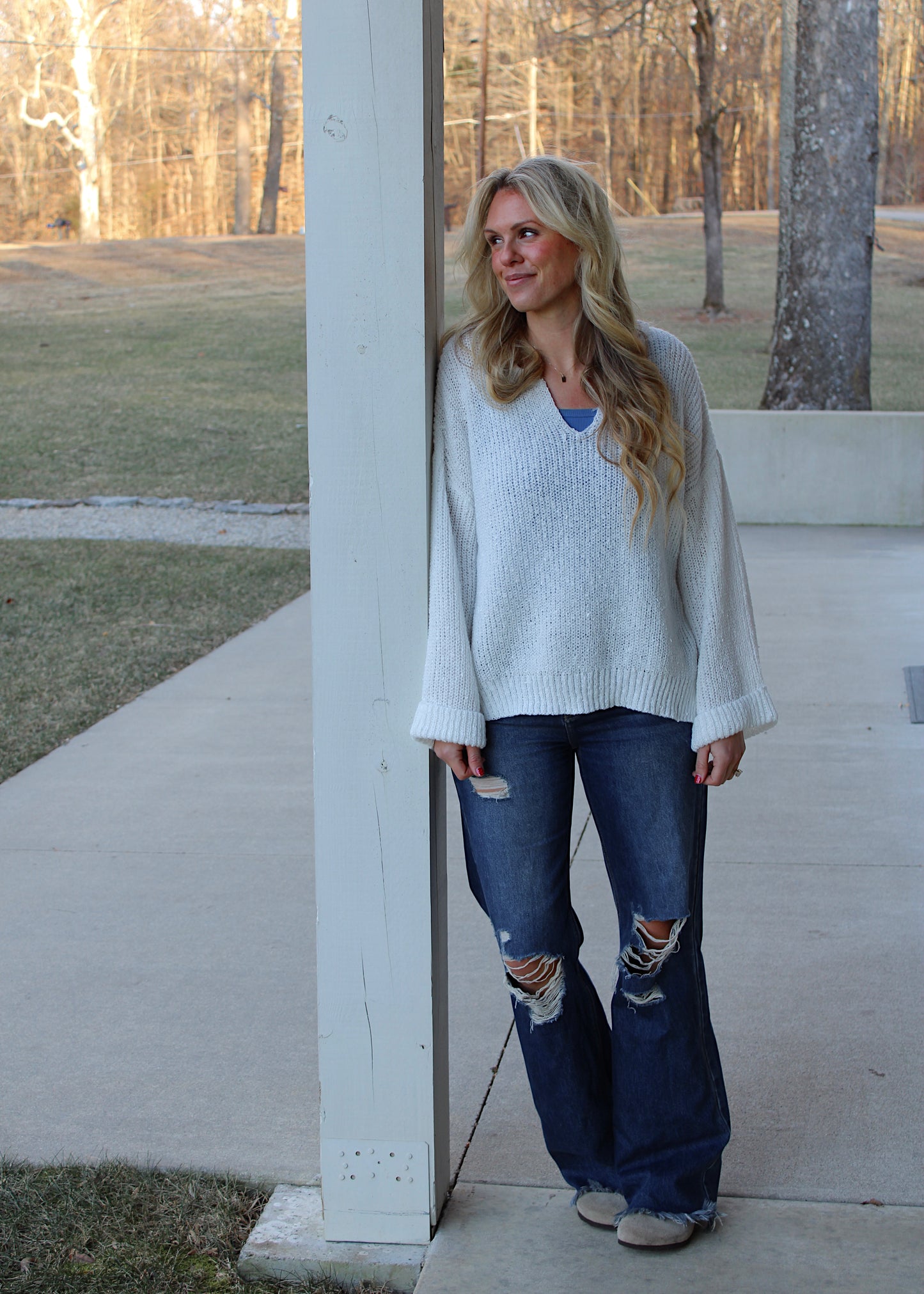 WINTER SNOW - White Loose Knit