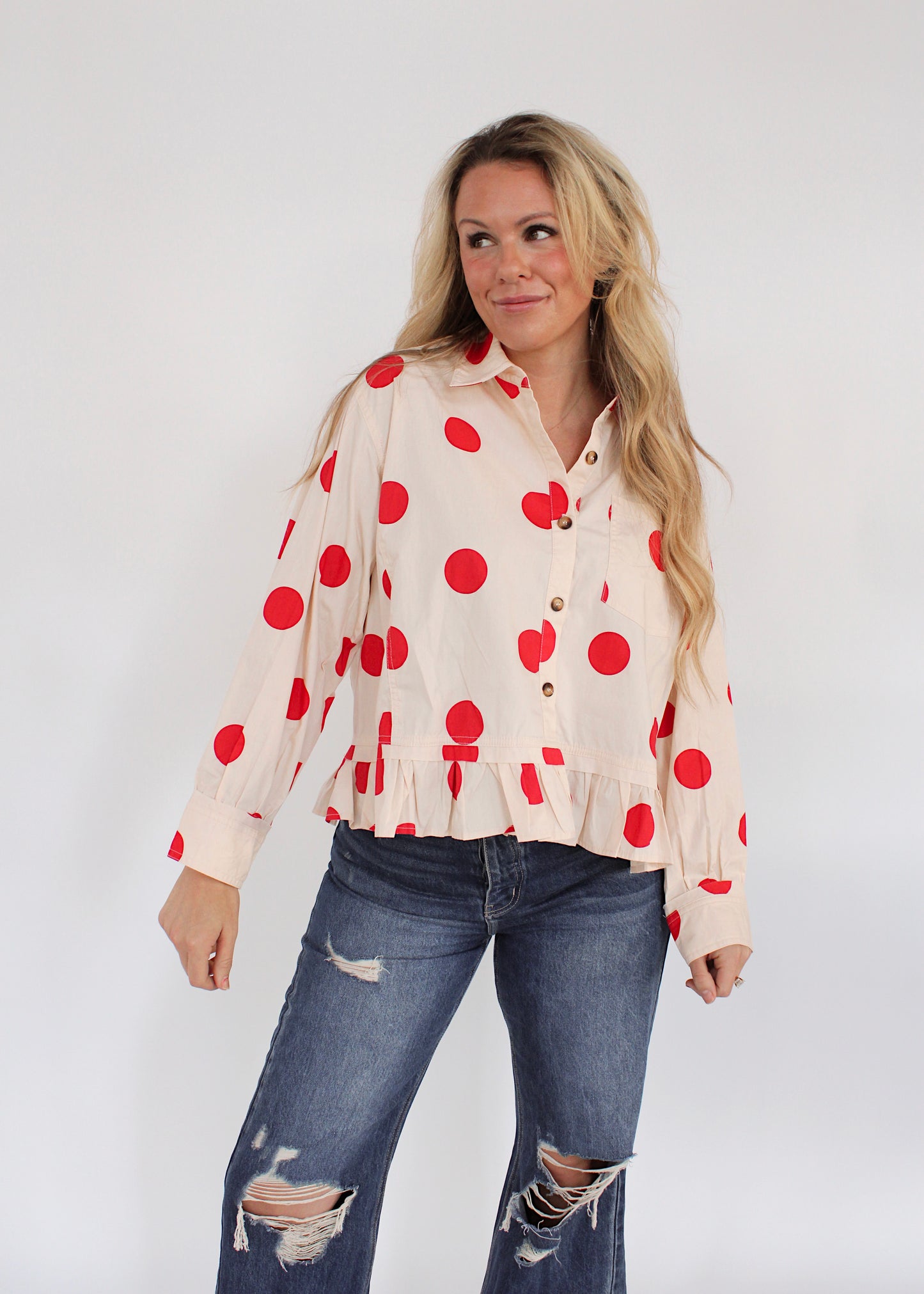 ON THE SPOT - Polka Dot Ruffle Top