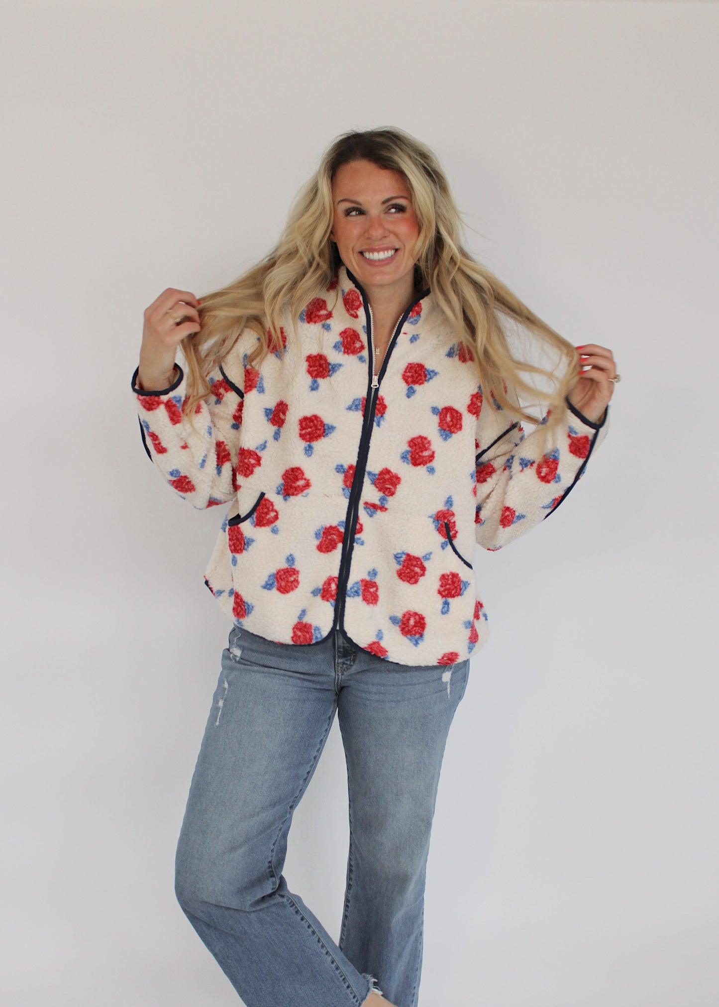 ACTUALLY ROMANTIC - Floral Sherpa Jacket