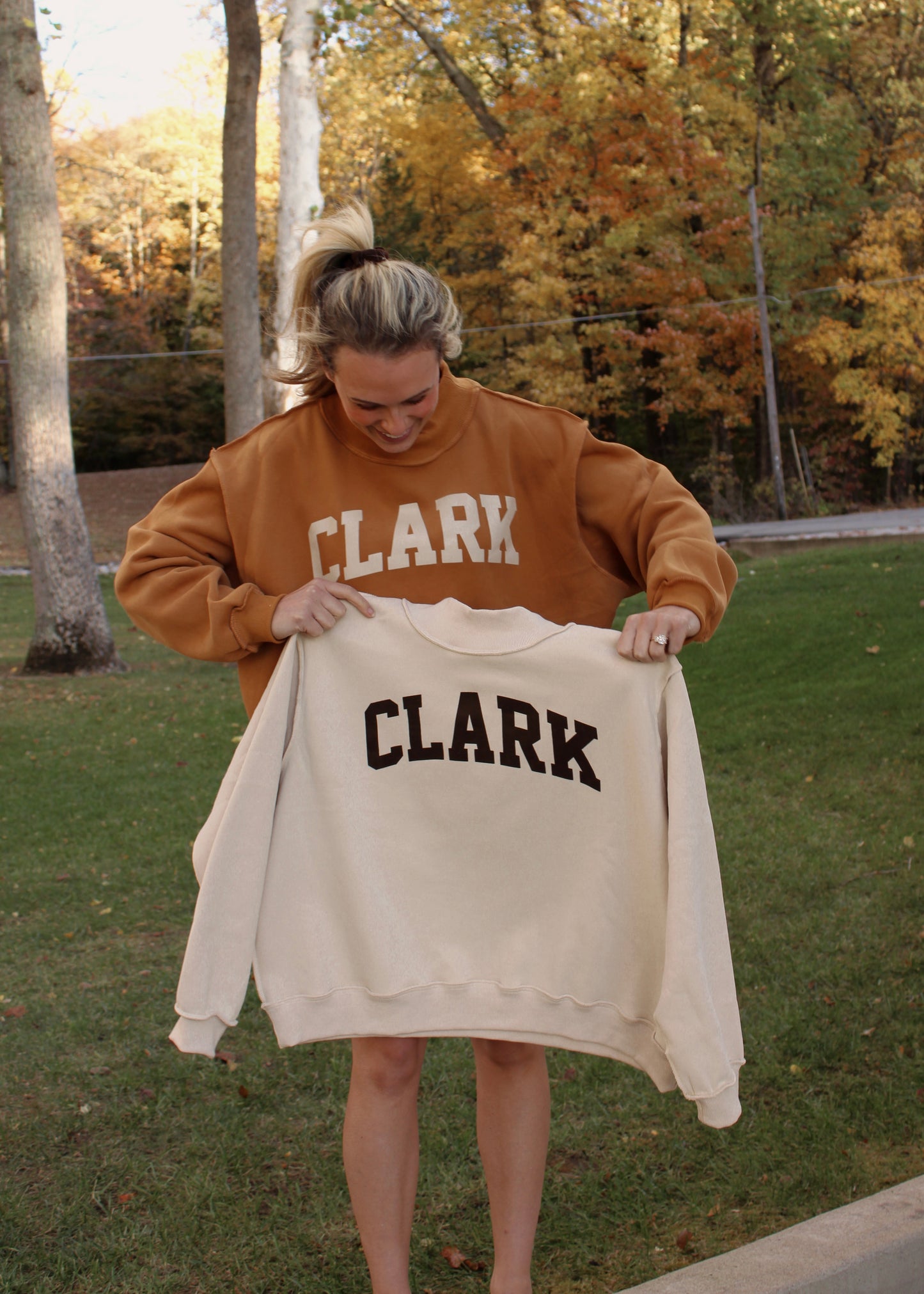 CLARK Mockneck - Toasted Marshmallow