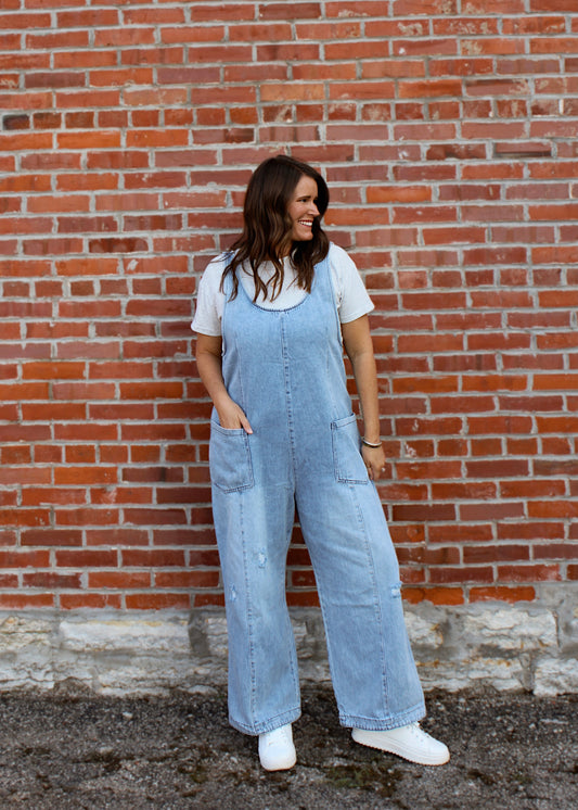 THE WEEKENDER - Denim Overalls